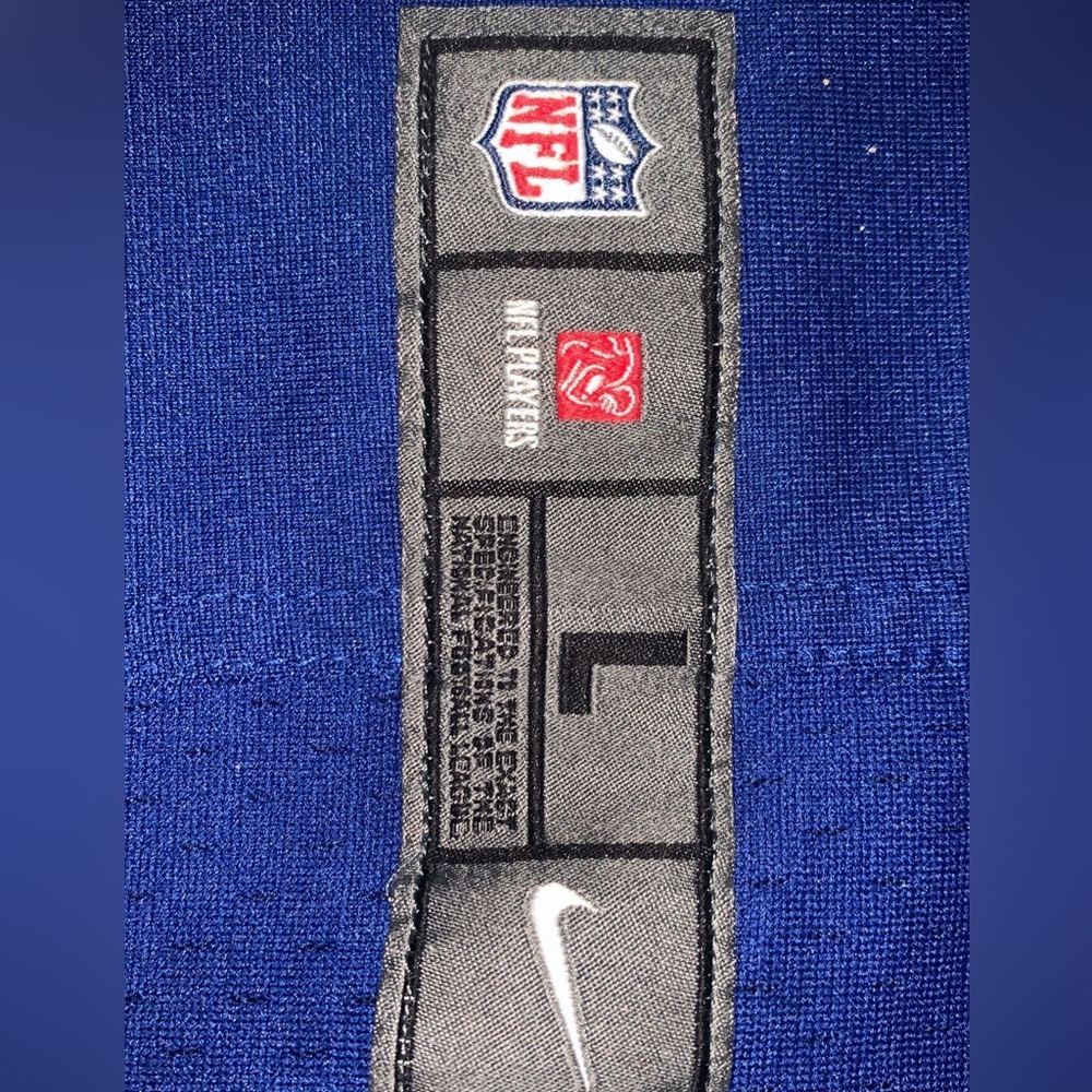 jersey. - Picture 3 of 3